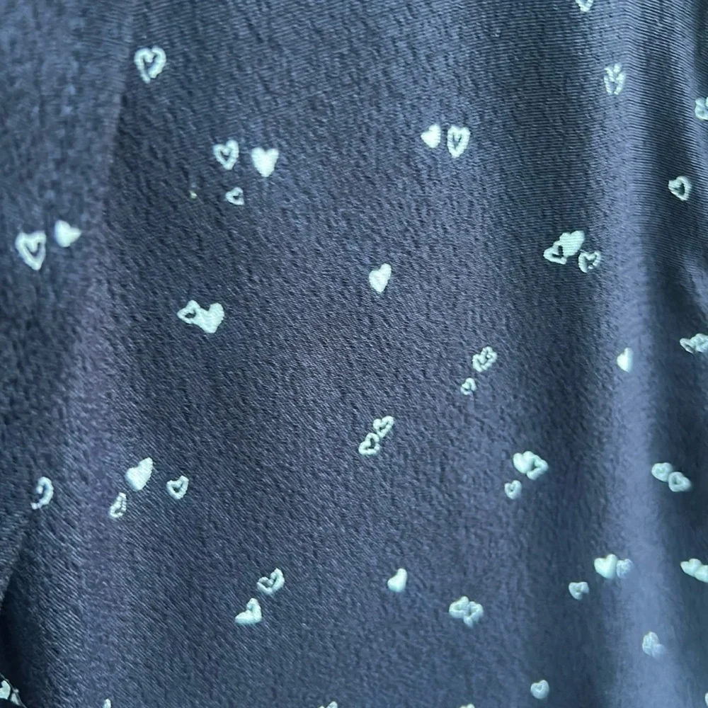 Sunday Best Navy Blue Heart Print Short Sleeves Cropped Top - Picture 12 of 16